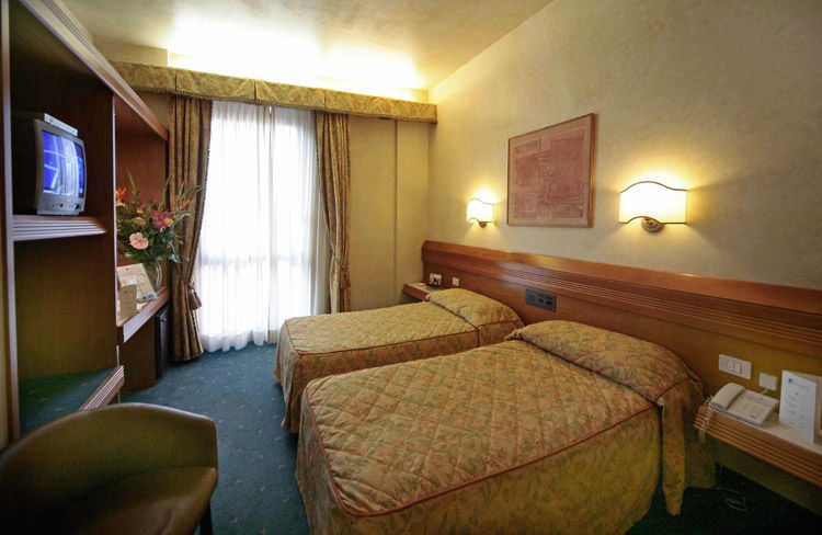 Hotel Grifone Firenze - Urban Pool & Spa Room photo